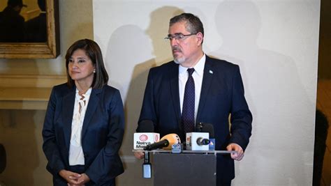 El Ministerio Público de Guatemala anuncia que pedirá retirar la inmunidad a Arévalo y Herrera